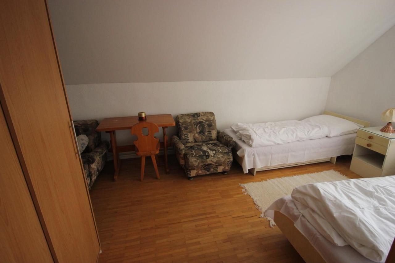 Penzion Alexander Laborcfő Kültér fotó